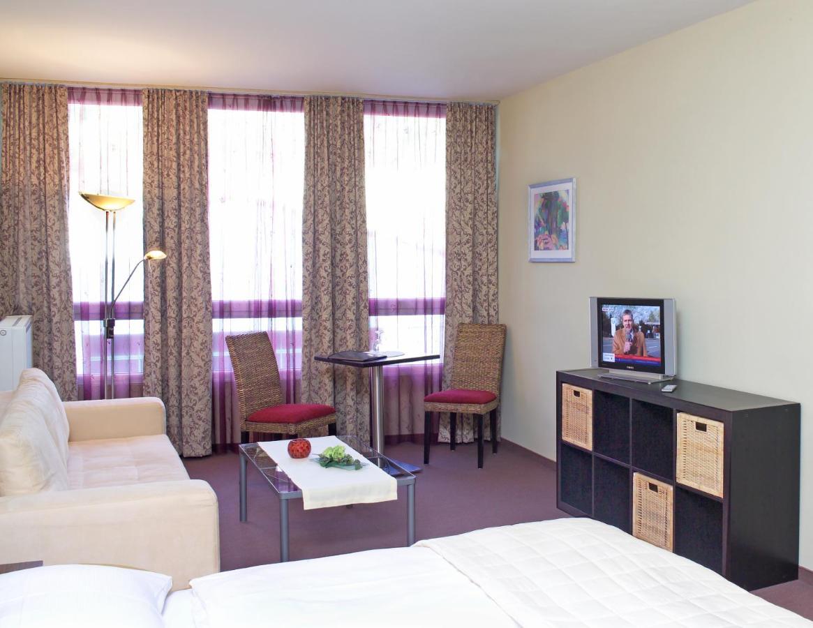 Parkhotel آيزنشتات المظهر الخارجي الصورة